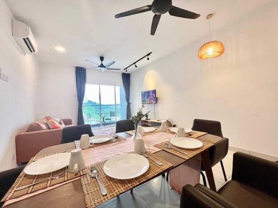 O1 Pavilion 1-10pax Bukit Jalil 3room 5bed Tv&wifi *