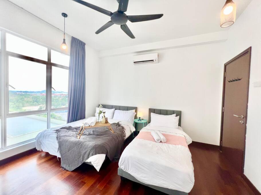 O1 Pavilion 1-10pax Bukit Jalil 3room 5bed Tv&wifi Pangsapuri