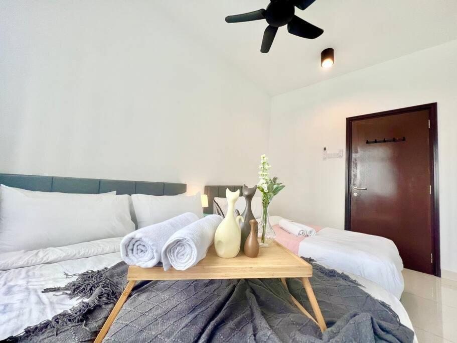 Pangsapuri O1 Pavilion 1-10pax Bukit Jalil 3room 5bed Tv&wifi